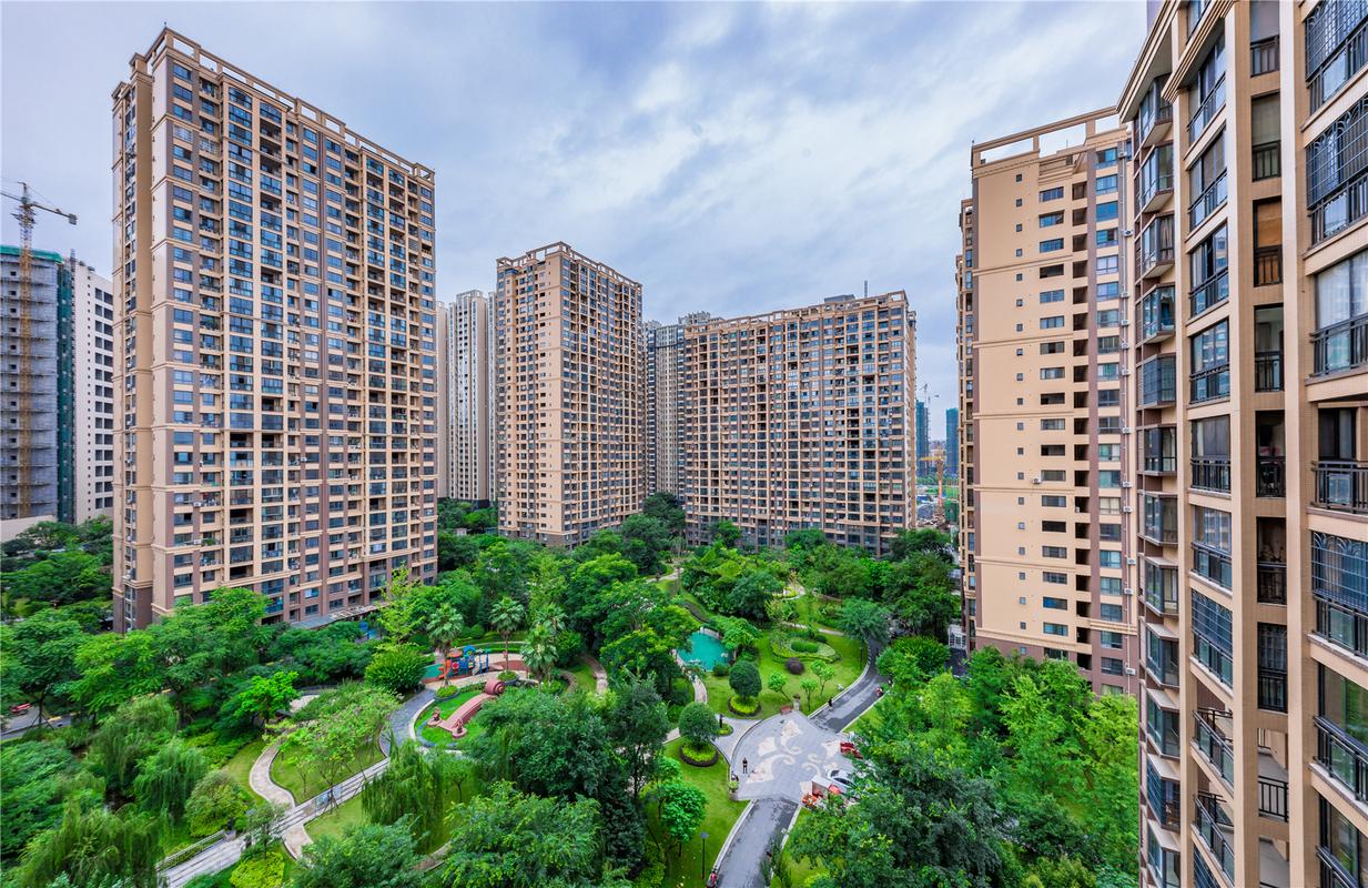 四川邦泰投資集團有限責任公司 深耕房地產(chǎn)，筑就品質(zhì)生活